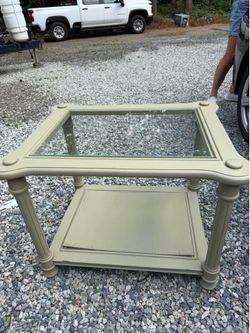 Green coffee table