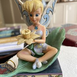 Tinker Bell March Statue