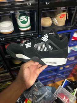 Air Jordan 4