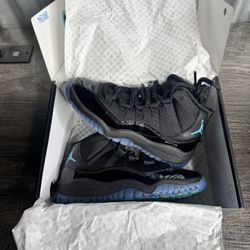 Air Jordan 11 “Gamma” 2025 (Size 1Y)