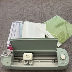 Cricut Air 2 Bundle 