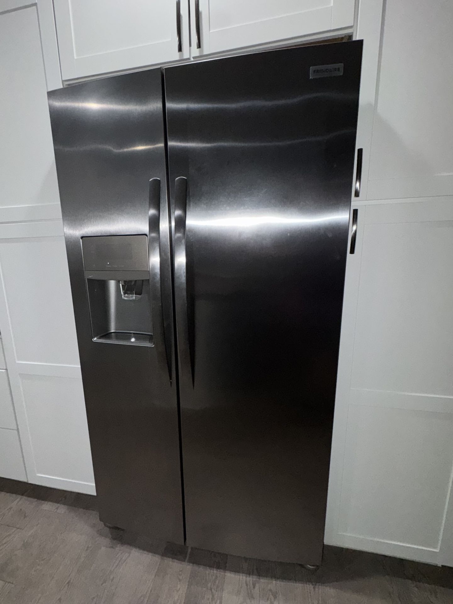 Frigidaire Refrigerator