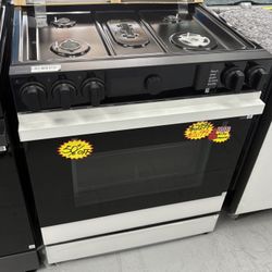 Bespoke 30 in. 5-Burner Smart Slide-In Gas Range🔥