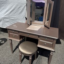 Rose Gold Vanity With Stool