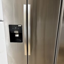Whirlpool Refrigerator - Delivery Available 