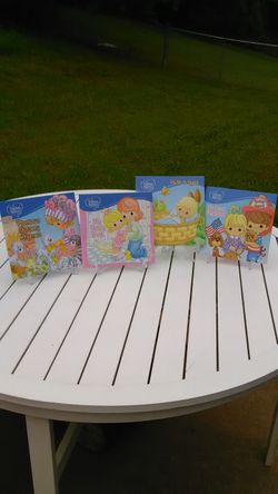 Precious Moments Book Lot (4)
