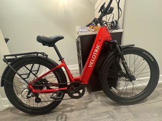 Velotric Discover 2 regular size cherry crimson