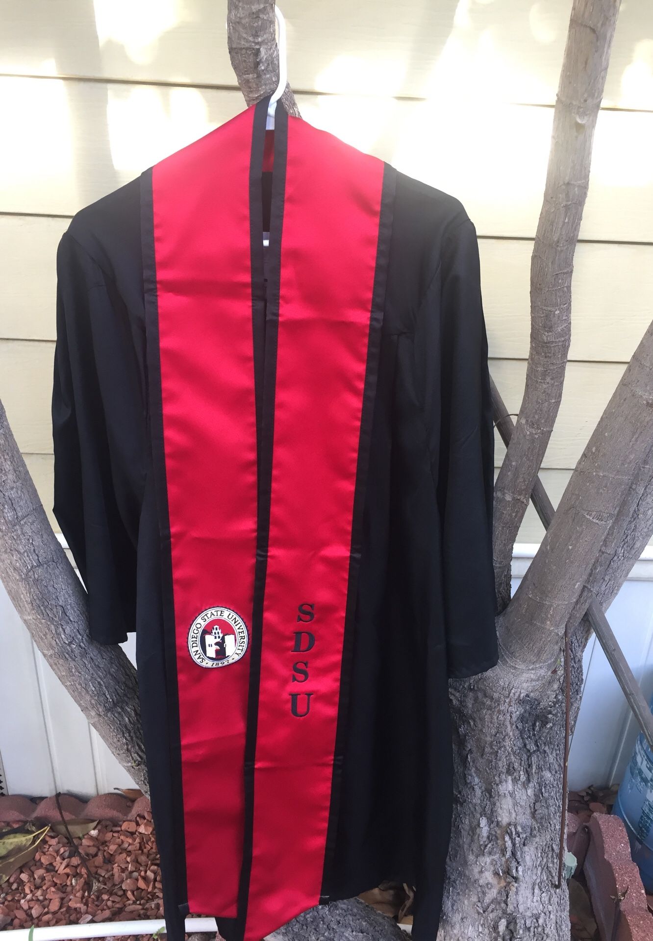 SDSU Graduation Gown (small) with Medallion, Cap and Stole
