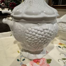 Vintage 3 Pcs California Pottery Grape Design ivory Soup Tureen And Spoon