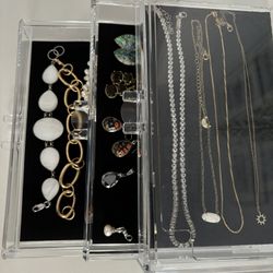 gold and silver jewelry box