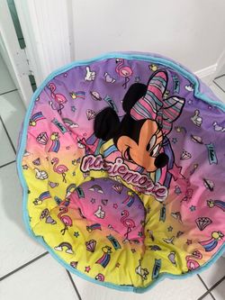 Minnie Mouse Kids Fold-Out Chair