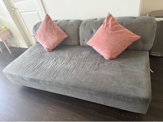 Selling couch