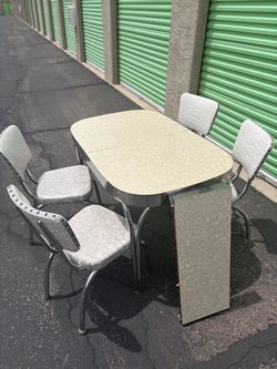 Vintage mcm dinette dining table and chairs chrome retro
