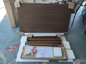 Oak wood table