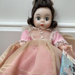 Vintage 1976 Madame Alexander 8" Beth Doll Little Women Storybook. Condition is pre owned and perhaps shows some light signs of wear from age (I mainl