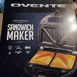 Ovente 3 And 1 Sandwiches Maker