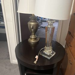 Nightstand Comes With Lamps 