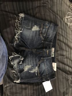 Women’s Guess shorts