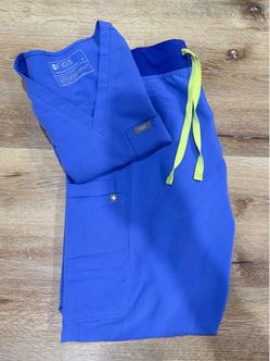 Women’s FIGS Scrub Set - Blueberry