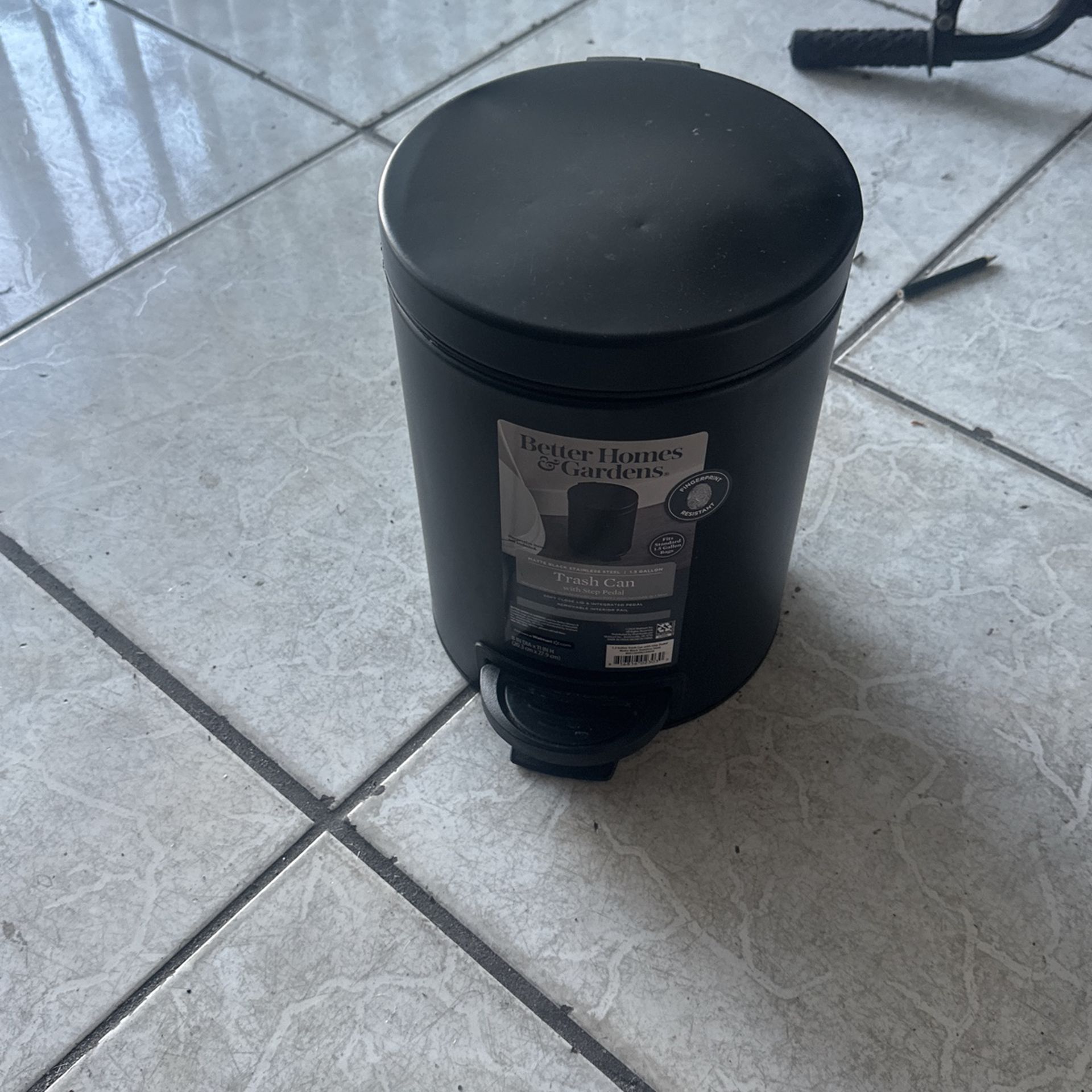 Small Trash Can For Bathroom Or Also