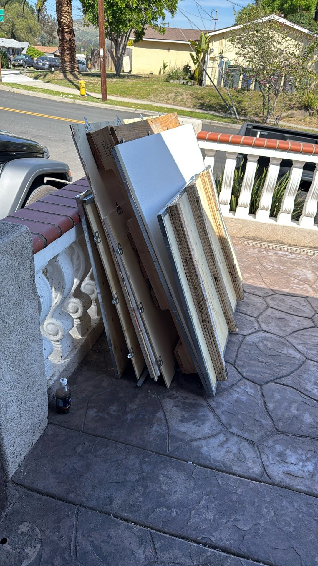 Free wood/packing Crate