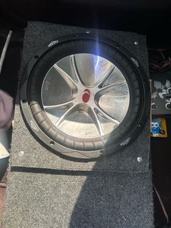 Truck sub box with kickers