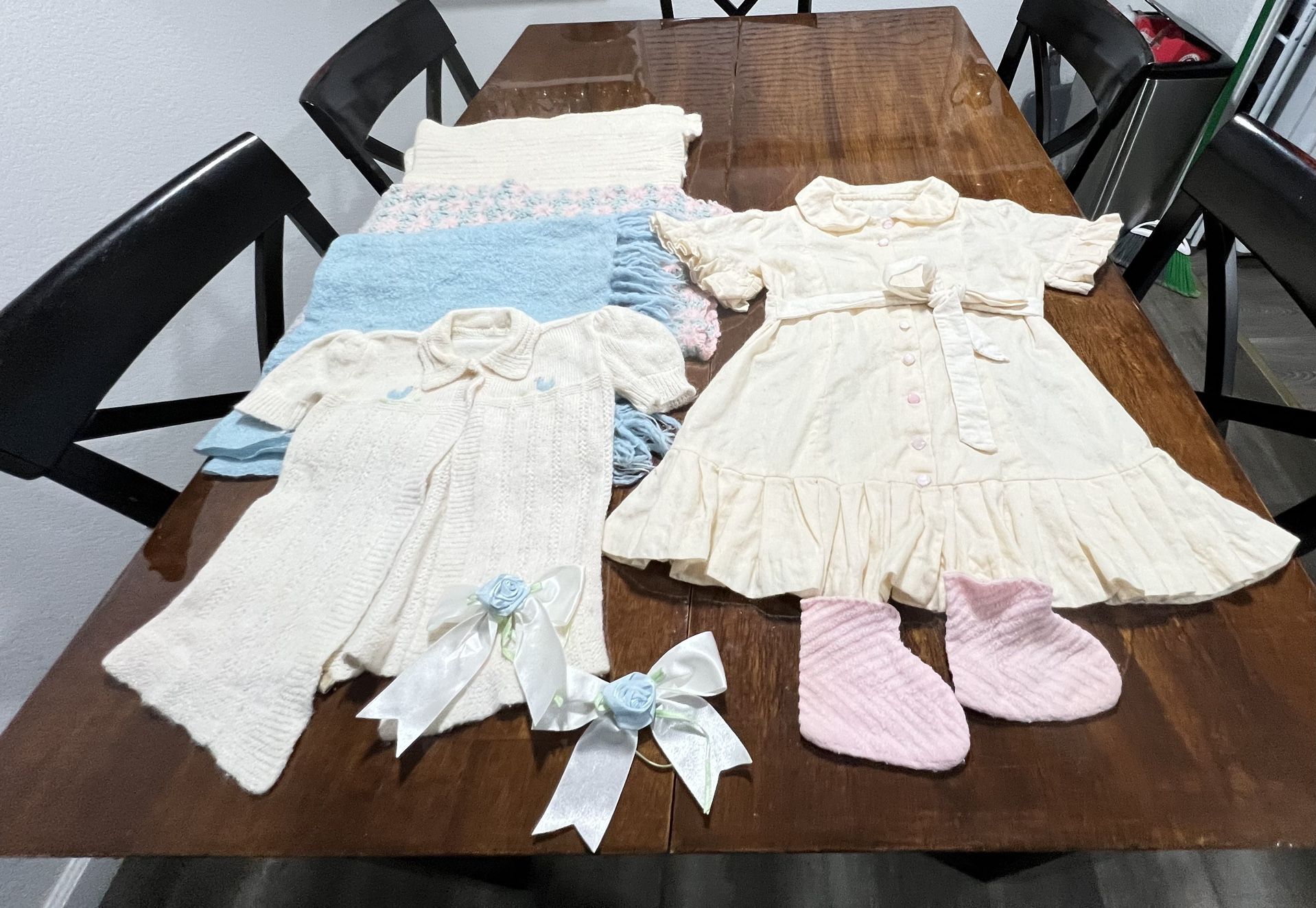 Vintage hand crochet baby blanket Vintage & accessories