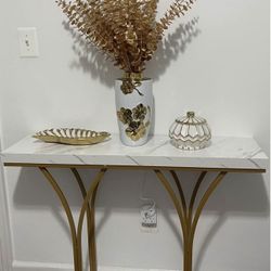 WHITE & GOLD Console / ENTRY table