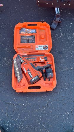 Nail gun