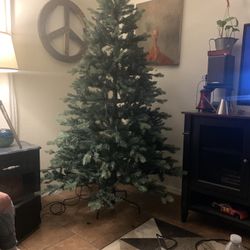 7.5 In Blue Spruce Christmas Tree Brand New In Box 