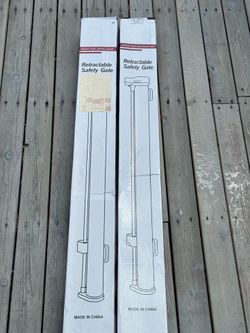 Set of two Retractable Baby Gates