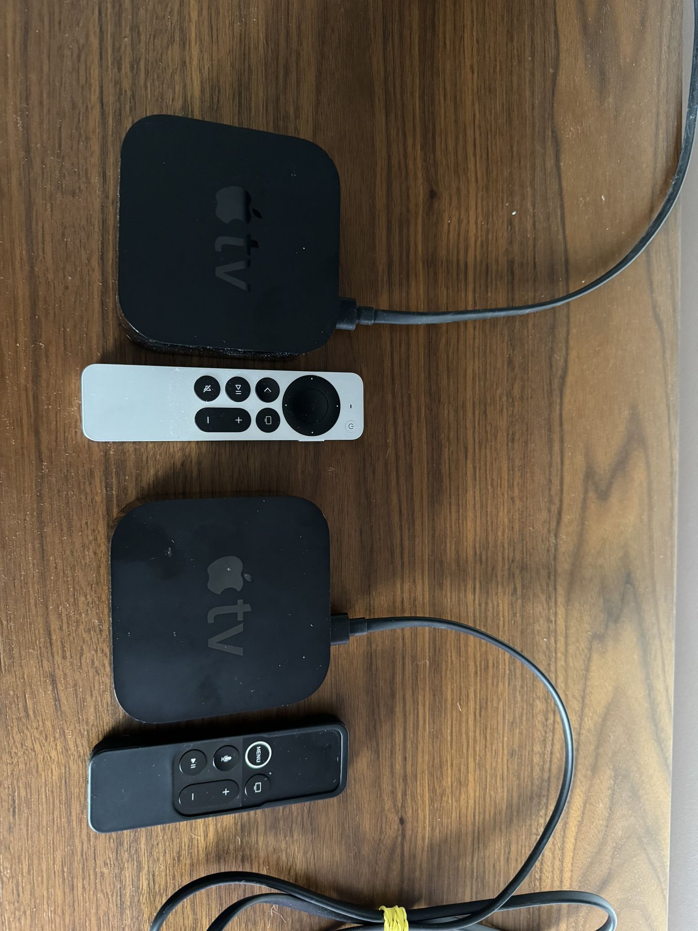 Apple TV (4th Generation) - Excellent Condition/Like New