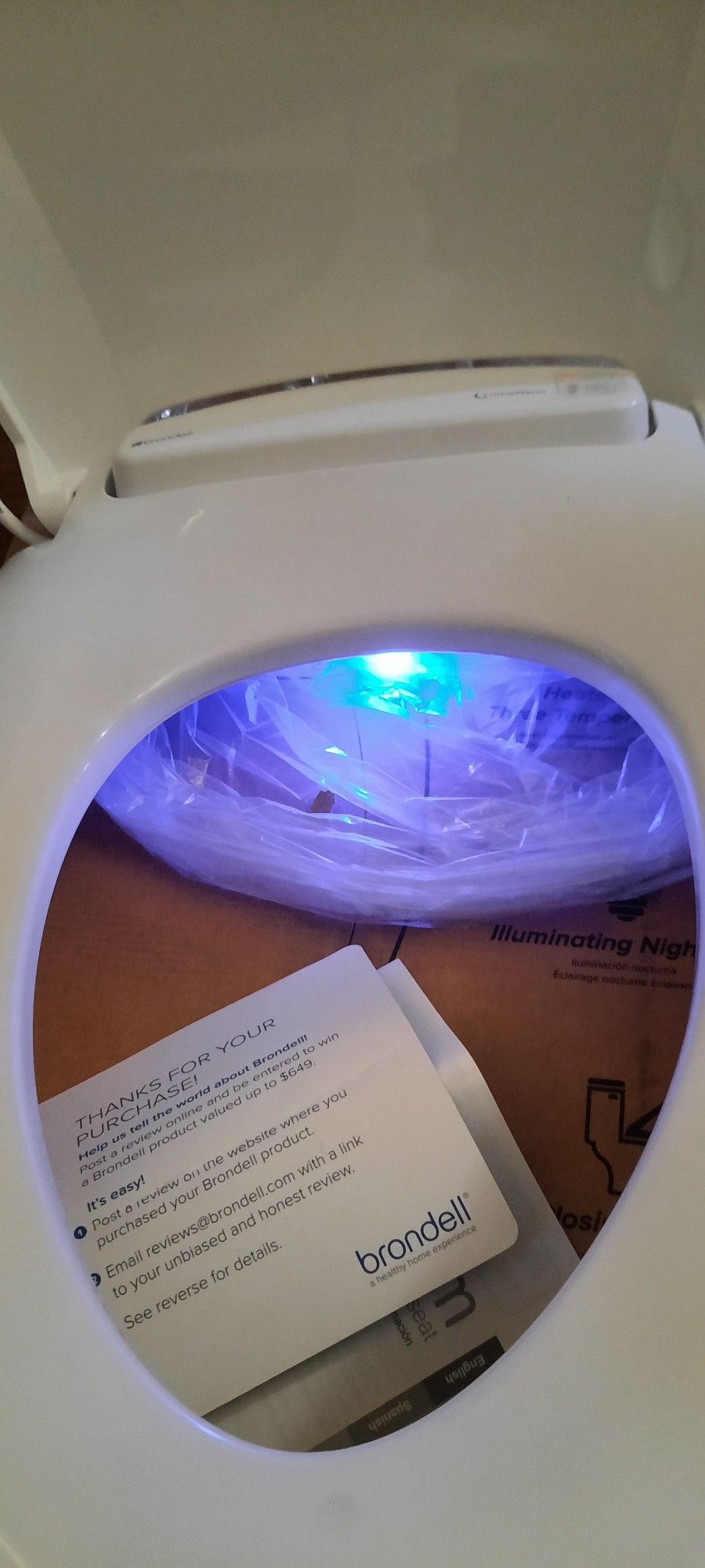 Brand New Heated And Blue Night Light Toilet Seat Top Oval for Sale in