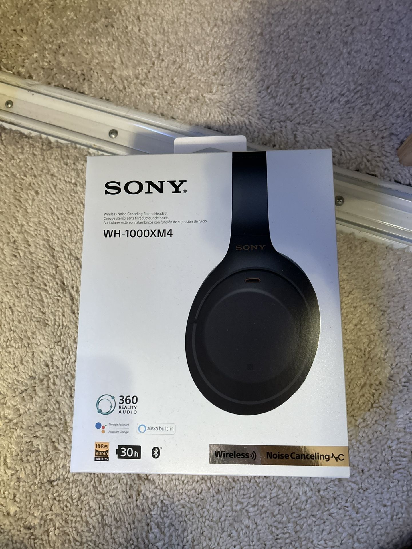 Sony WH-1000XM4 Wireless Premium