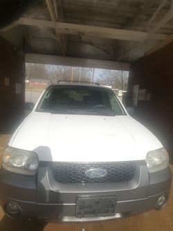 Ford Escape 07
