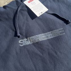 Supreme Hoodie 
