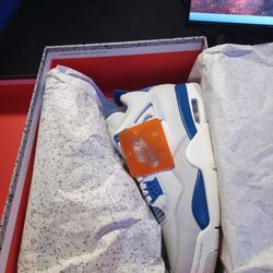 Jordan 4 Military Blue 