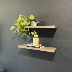 23.6in W Floating Shelves (Gray)