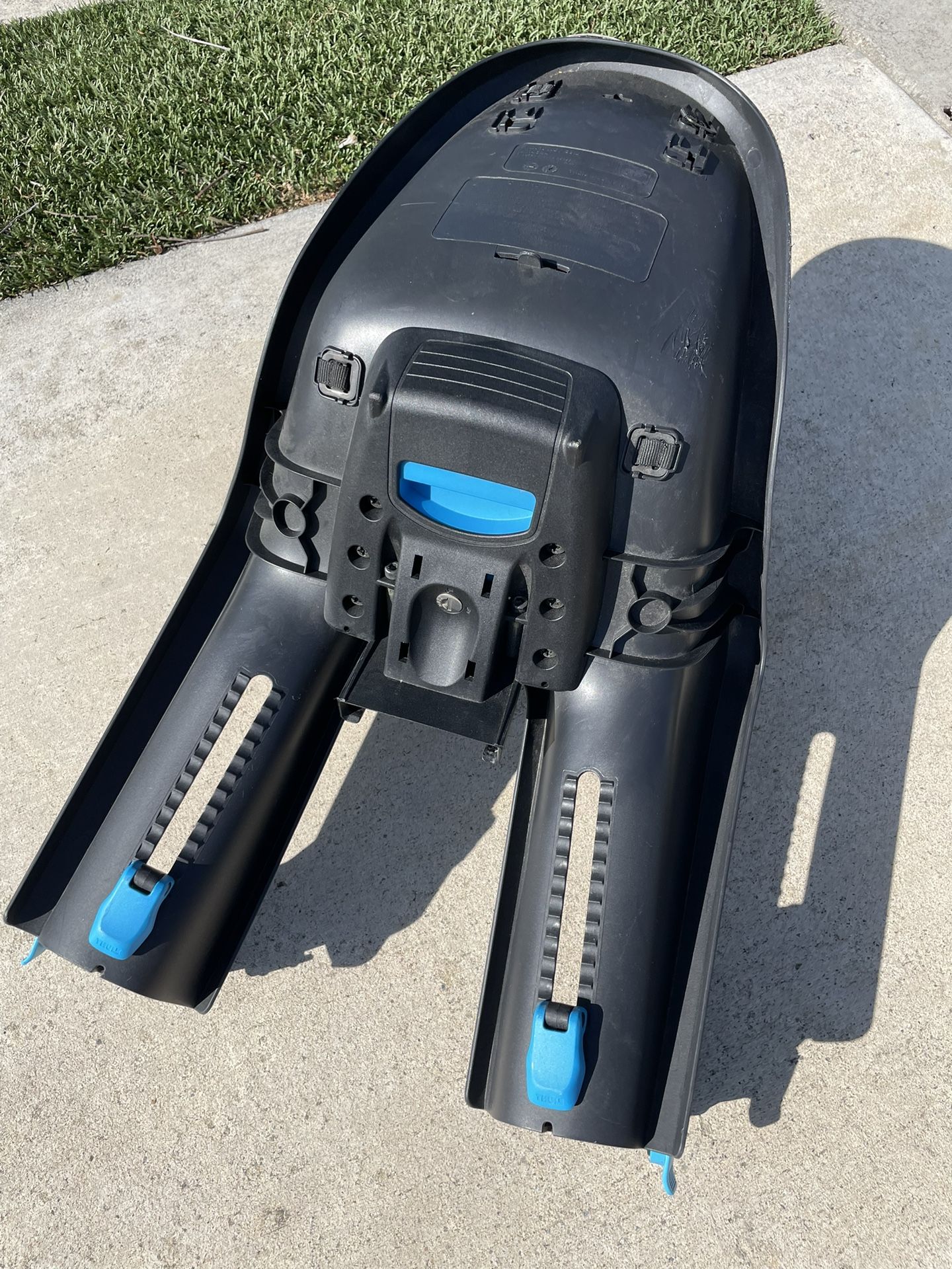 Thule Ridealong Mini Bike Seat & Windshield