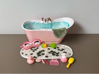 Our Generation 18” Doll Bat Tub with Sounds- Includes all Accessories Shown