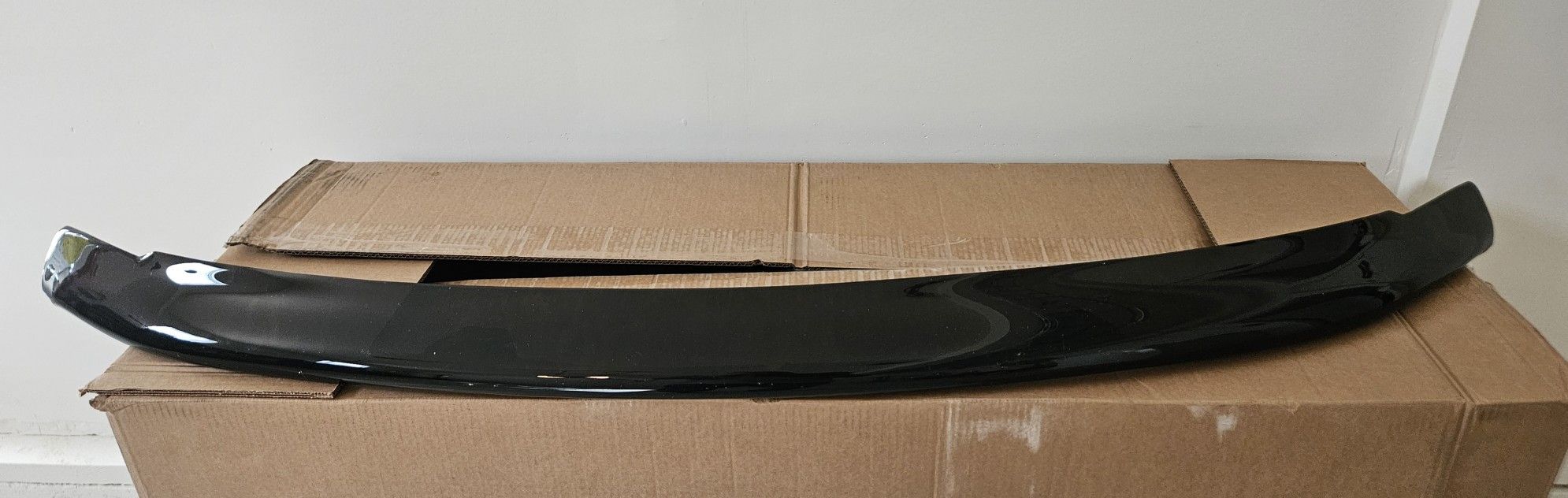 Ford Explorer Hood Shield - Free