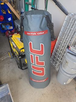 UFC OcTek Heavy Punching Bag