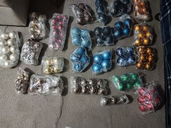 X Mas Bulbs 