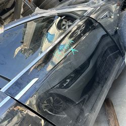 2017 Tesla Model X Front Right Door