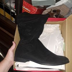 New Size 12 Boots Womans 
