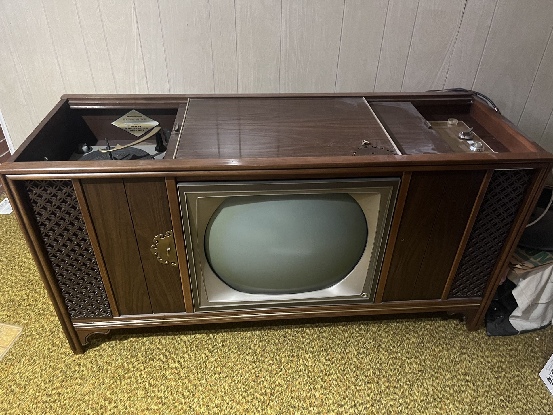 The Family Entertainment Center Of 60’s