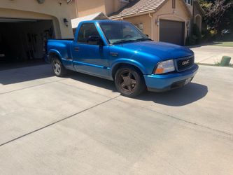 2000 GMC Sonoma SL Ext Cab Short Bed