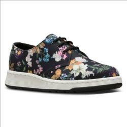 Dr. Martens Darcy Floral Cavendish Shoes Size 8
Brand New 
(Shoes 11)