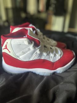 Jordan 11 Cherry Red