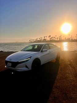 2023 Hyundai Elantra Hybrid | Clean Title | 57k Miles